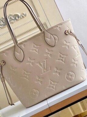 Louis Vuitton LV NEVERFULL MM M45684 Tourterelle Gray